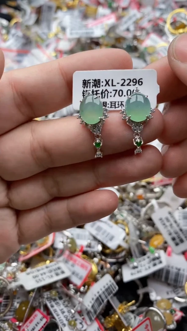 【闪购商品】翡翠戒指银S925镶嵌6666---2