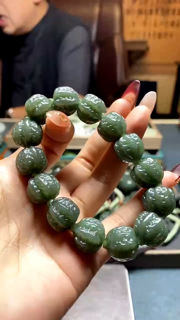 颈饰未镶嵌和田玉多样性发货拍一发一