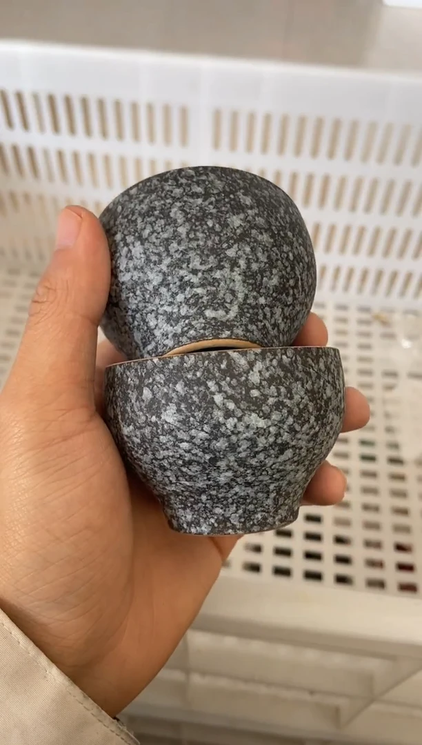 杯无运费险有瑕疵的摄影的产品有使用过的痕迹有点脏介意勿拍