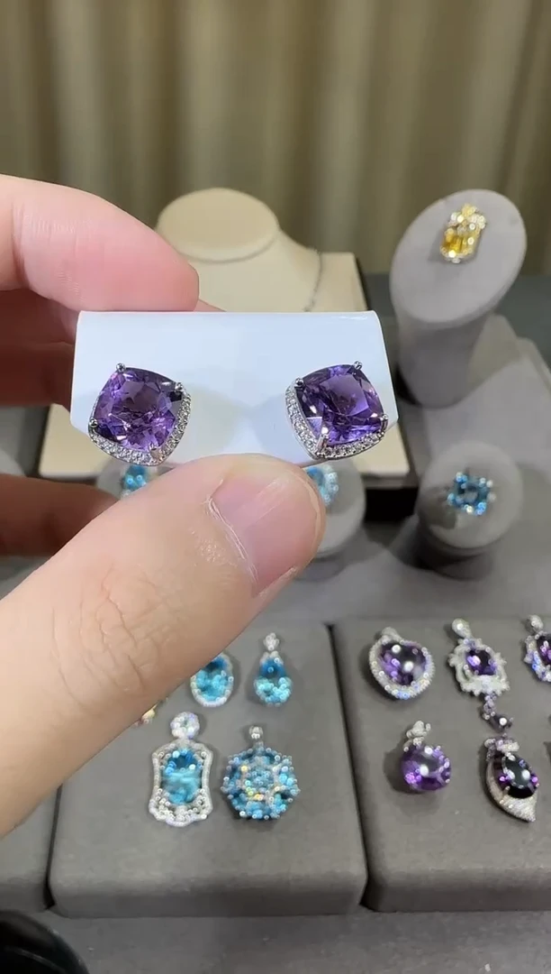 银S925镶嵌耳饰紫晶11mm耳钉简约设计款