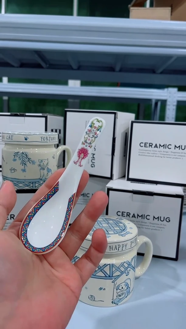 瓷片日用陶瓷（简装）勺子一个【随机花色】