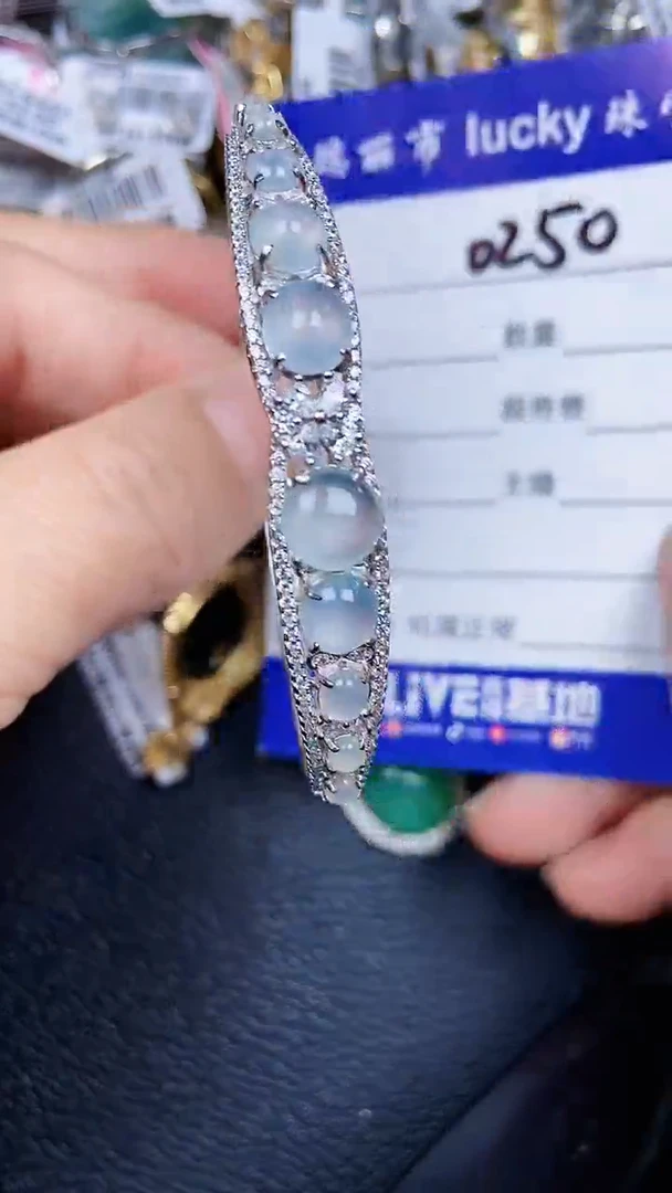 颈饰银S925镶嵌翡翠0250