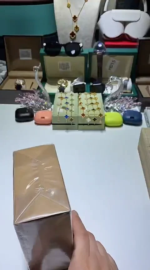 瓷片13生活的本意就是开心@@1