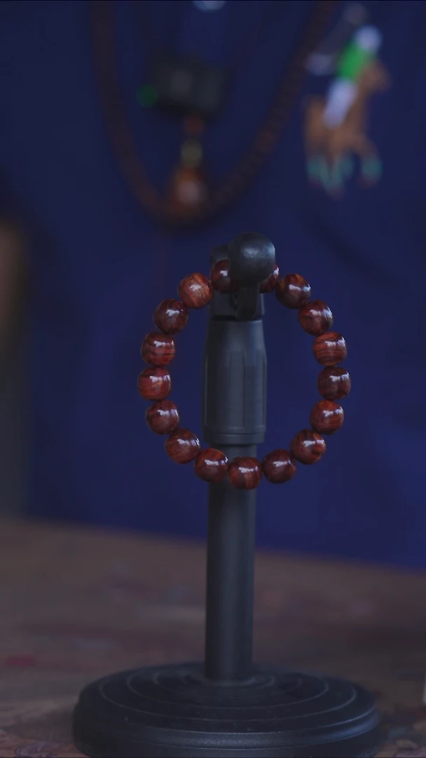 黄花梨/降香黄檀海南黄花梨尖峰岭虎皮山水纹1.2手串（68.8）老型珠