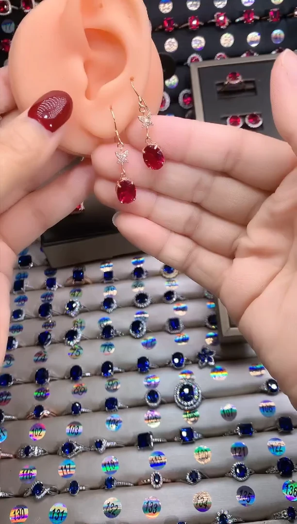 【闪购商品】红宝石耳饰银S925镶嵌玫瑰金