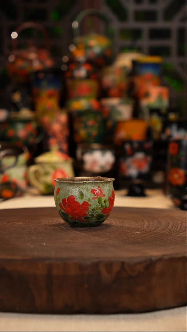 油画    釉下彩   杯子