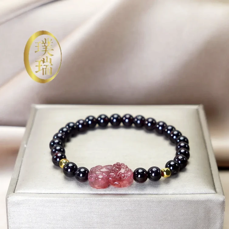 天然石榴石配草莓晶貔貅手链 多样性发—SL506