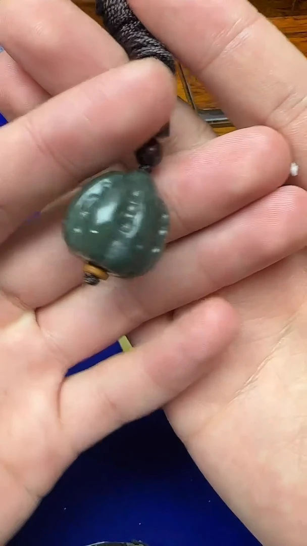 未镶嵌和田玉挂件青*乱1