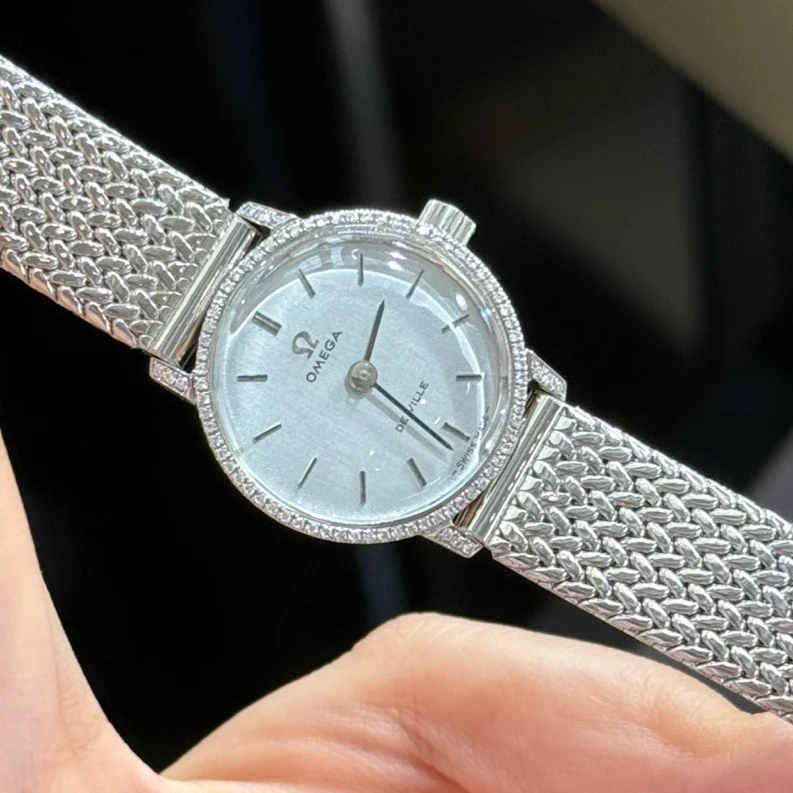95新 Omega/欧米茄 手动机械后钻22mm/公价32999/w12088