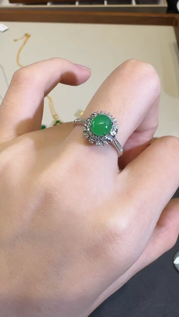 18K金镶嵌戒指翡翠X1125-512-399