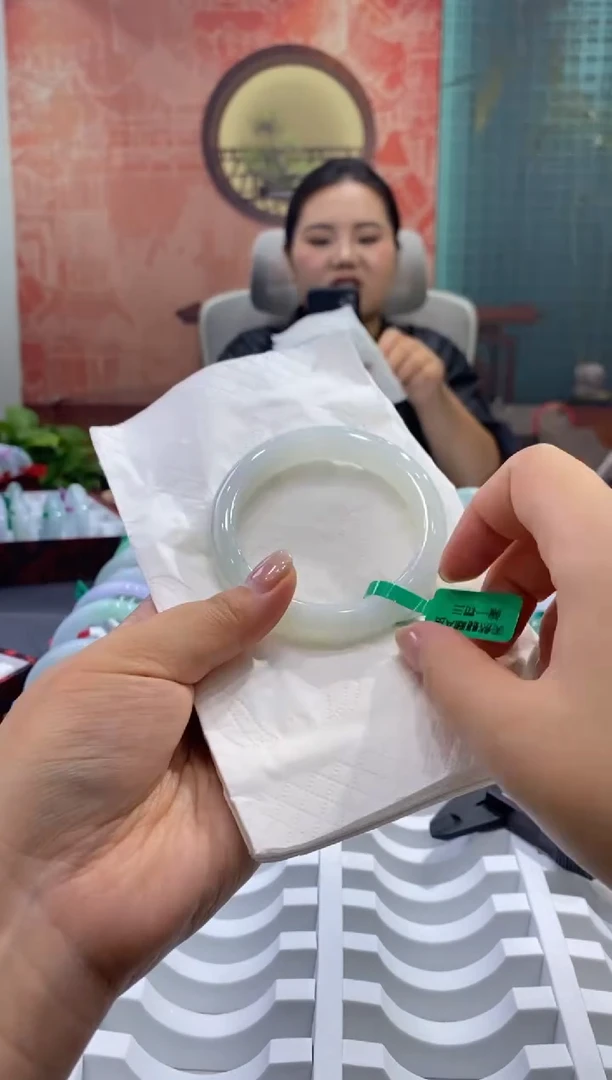 未镶嵌手镯翡翠00009651