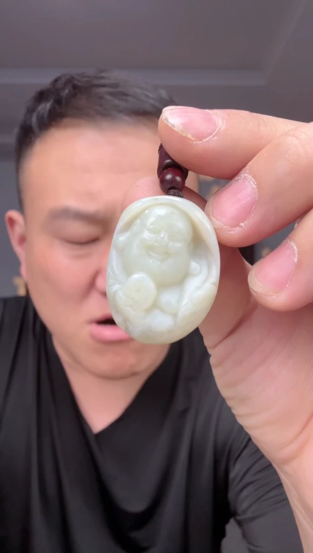 和田玉未镶嵌颈饰1