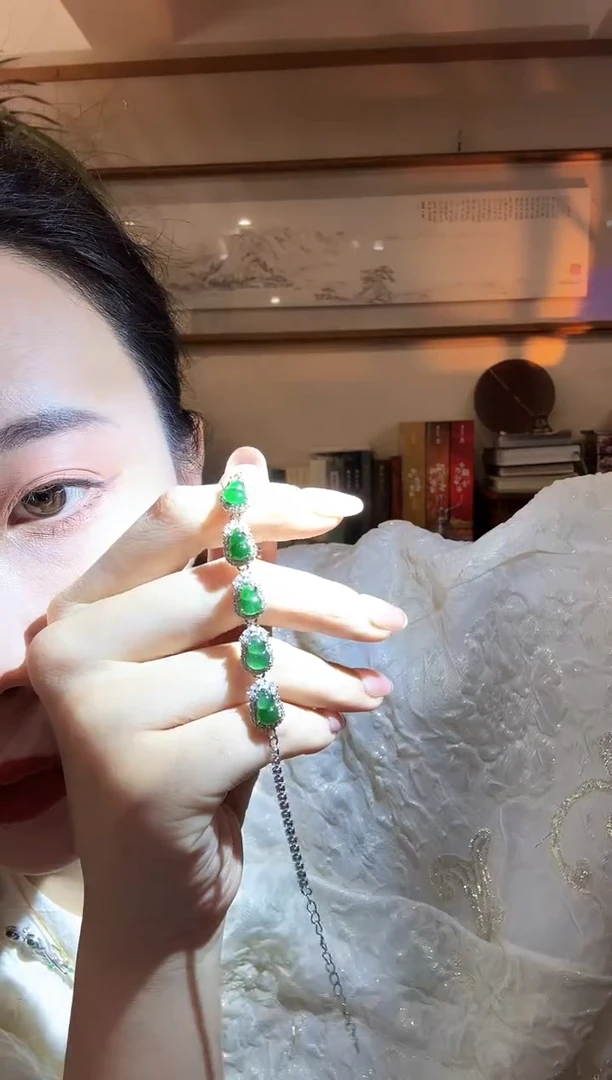 翡翠银S925镶嵌颈饰国风