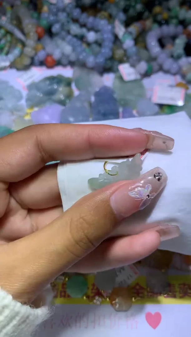 【闪购商品】翡翠挂件未镶嵌MJX036476