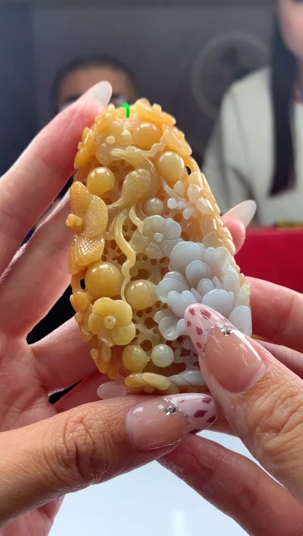 【闪购商品】定制翡翠未镶嵌挂件发货（拍一发一）