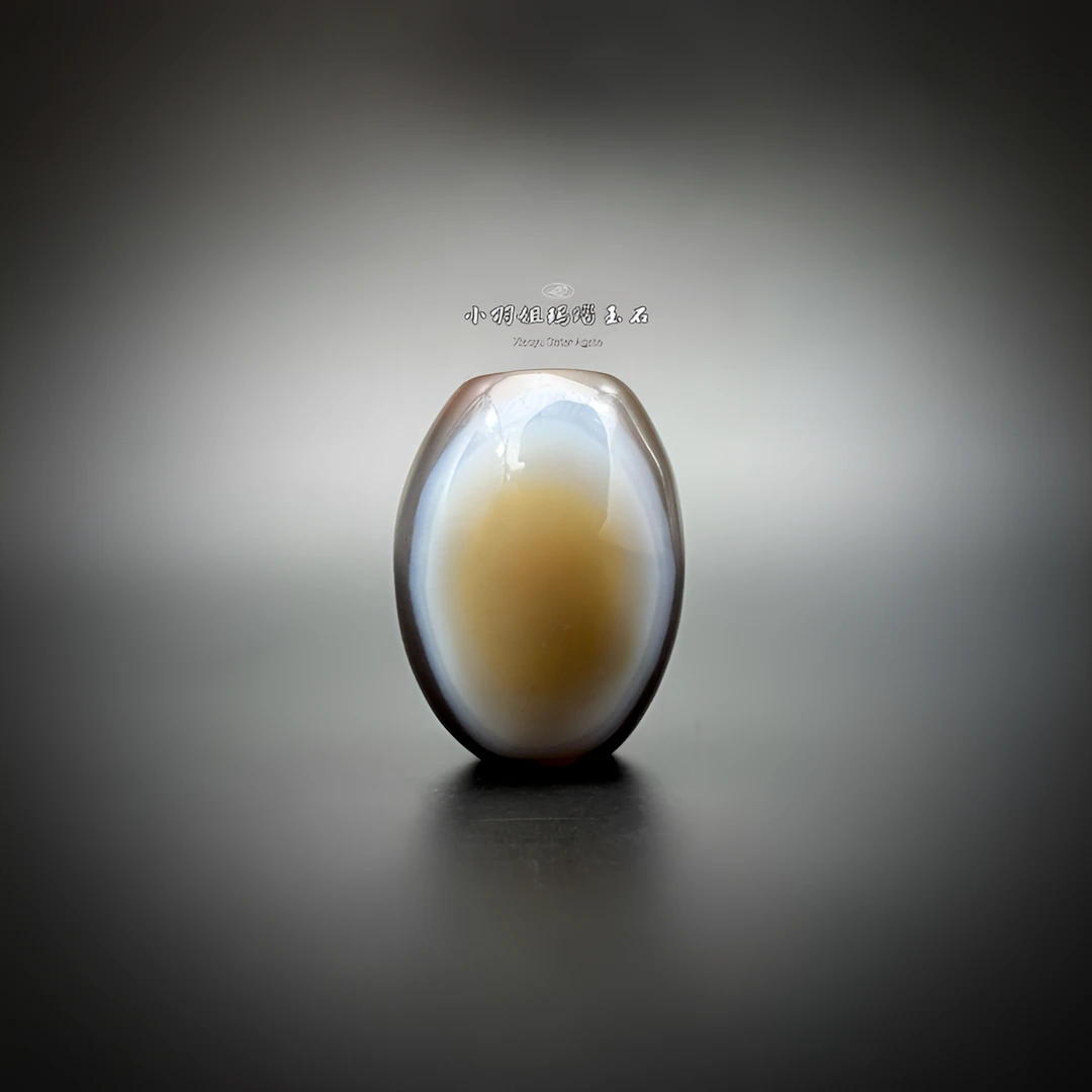 天然缠丝玛瑙双面八字眼多边玛瑙勒子 尺寸 26*19.7