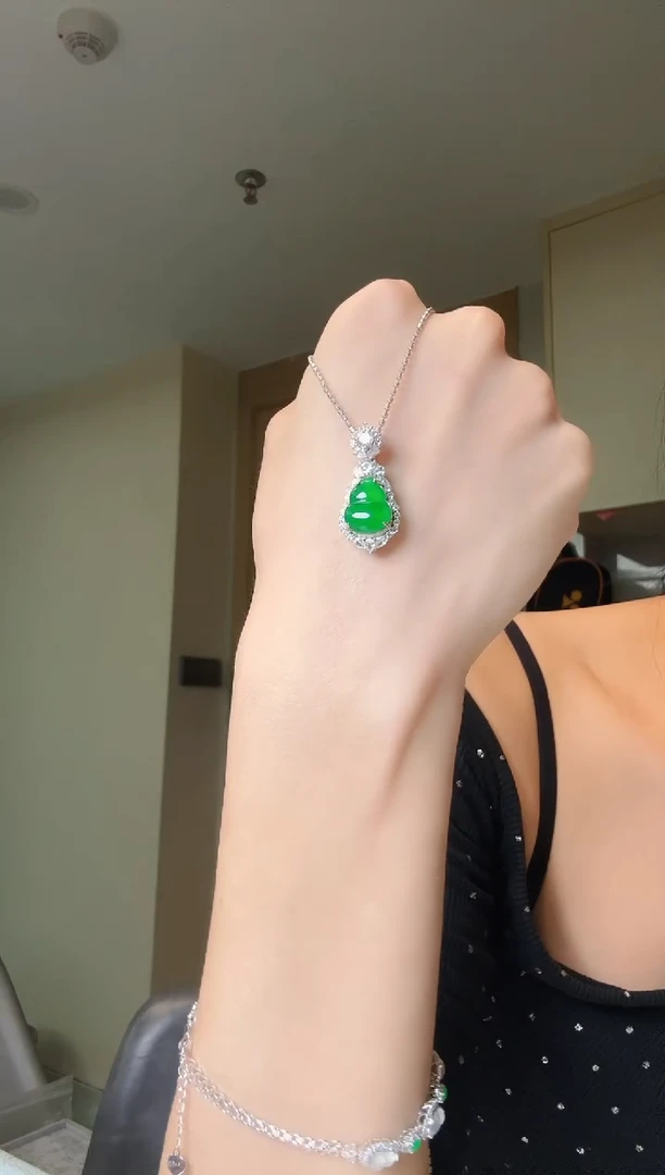 翡翠银S925镶嵌吊坠(不含链)天然翡翠吊坠