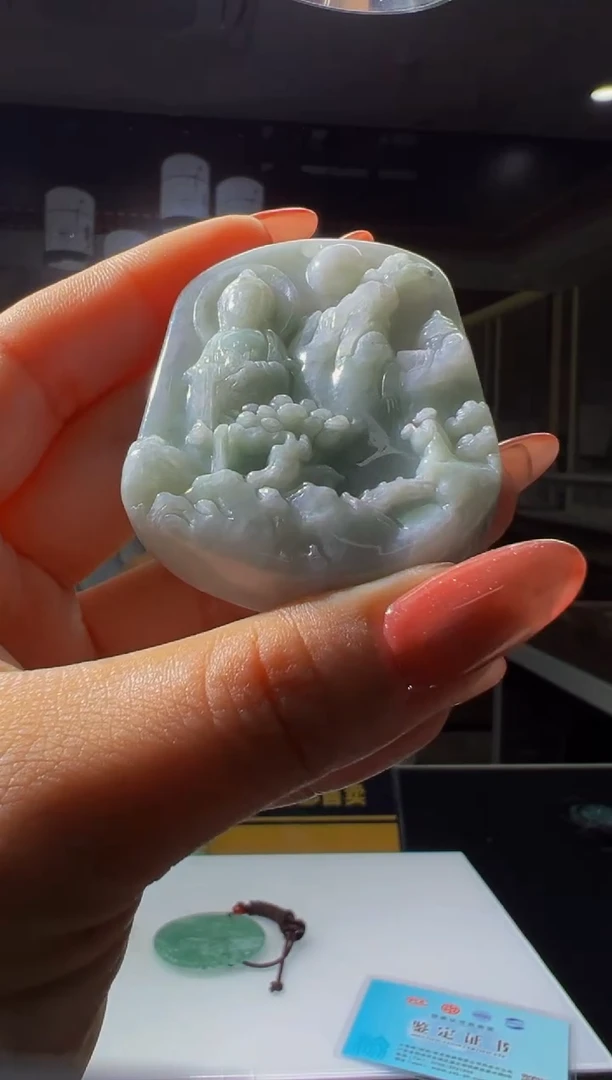 颈饰未镶嵌翡翠2025-12-3-1