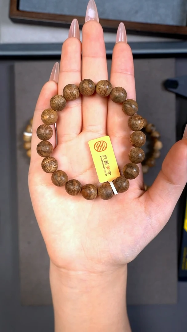 沉香香囊沉香手串柬埔寨11m单圈Q5014