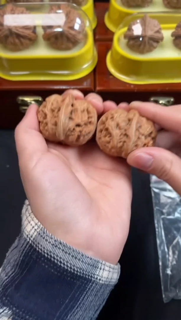 把件文玩核桃元宝41尺R400