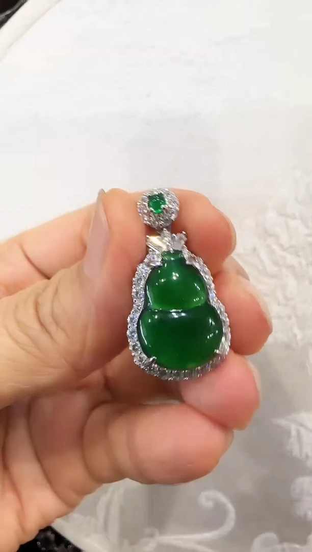 翡翠银S925镶嵌颈饰国风