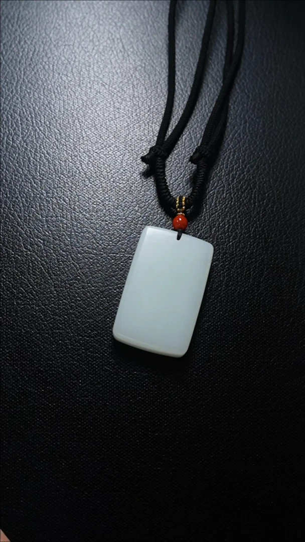 【闪购商品】和田玉颈饰未镶嵌无事牌