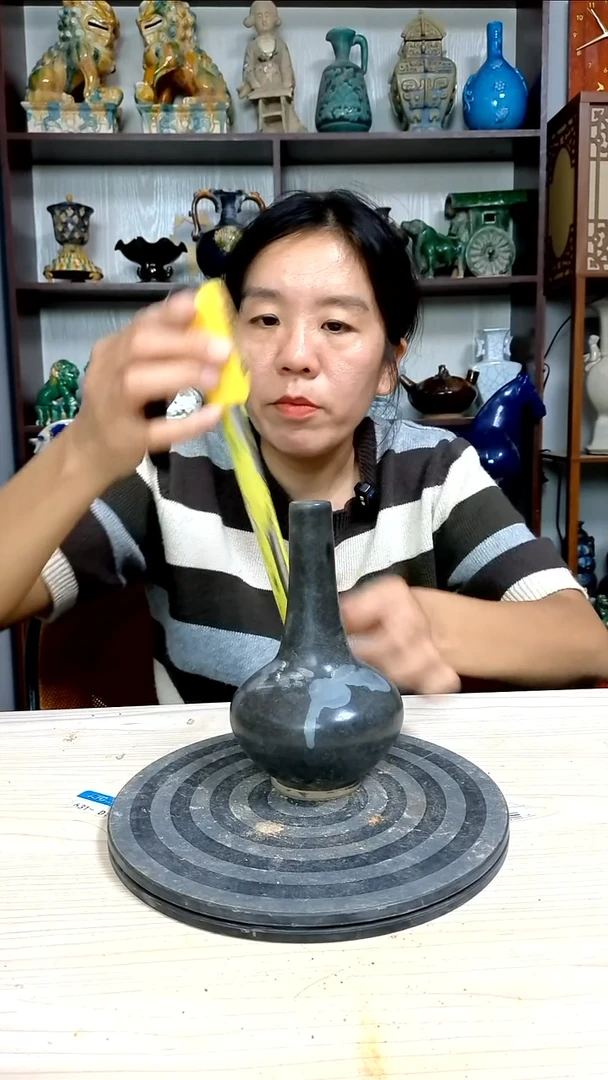 经典精美复古风格瓷器