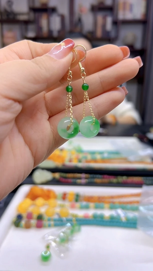 【闪购商品】翡翠耳饰14K金镶嵌耳坠E624