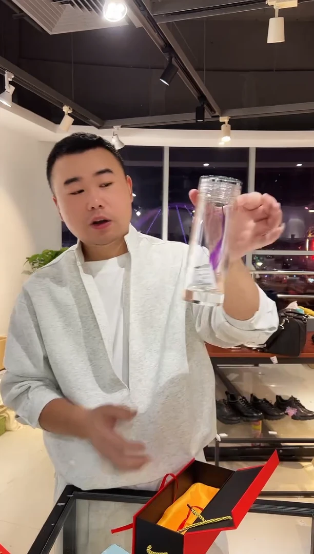 头层牛皮韩爵绅士包包皮具736
