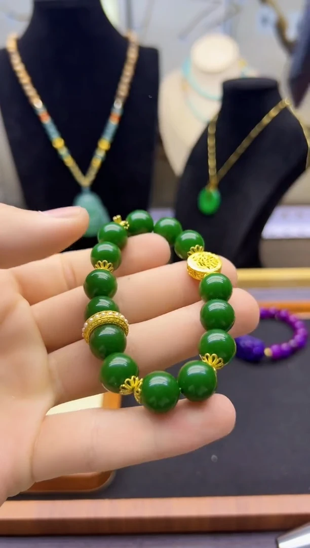 【闪购商品】和田玉耳饰14K金镶嵌S457