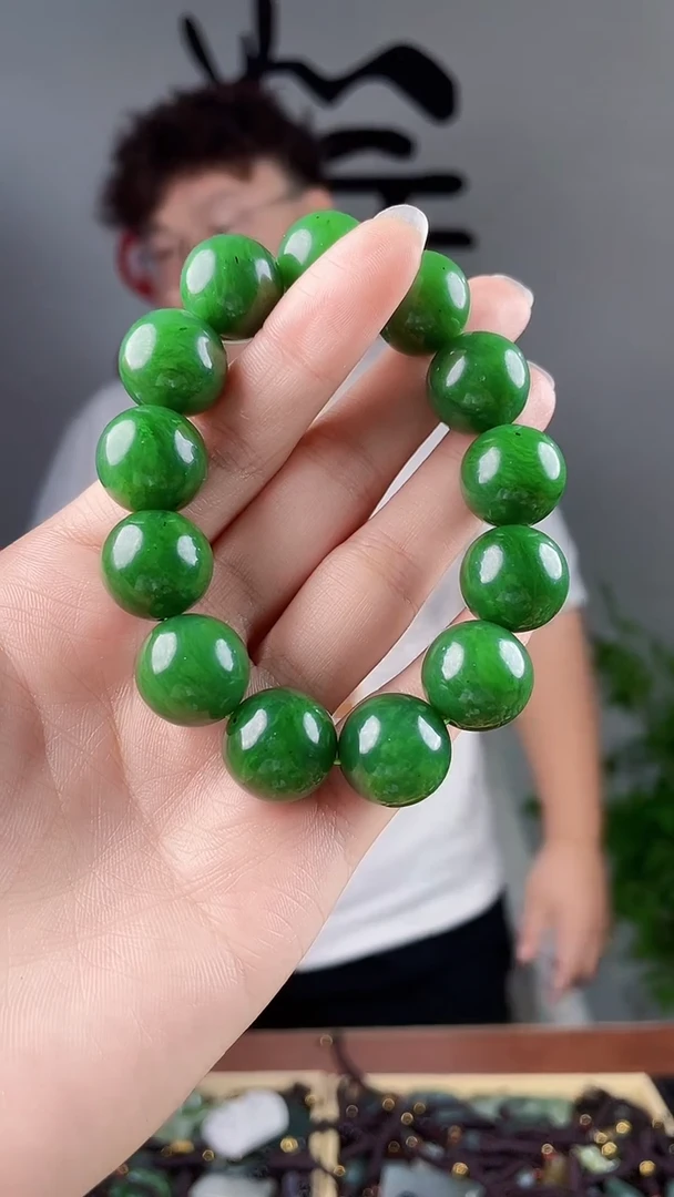 和田玉未镶嵌颈饰拍一发一，多样性发货