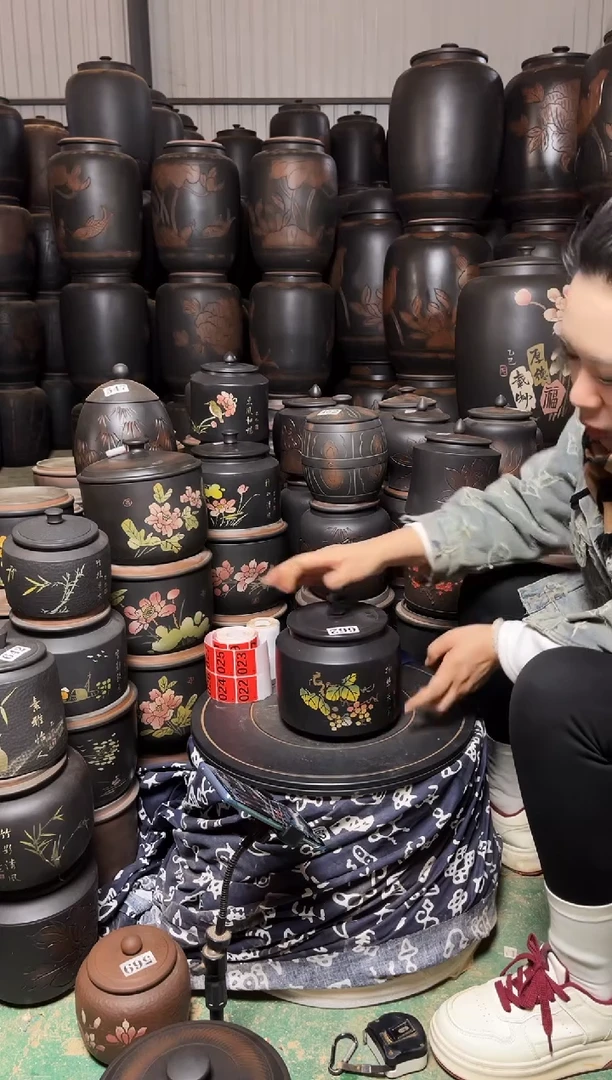 【闪购商品】壶大大瑕疵茶叶罐 662 德钟彩填