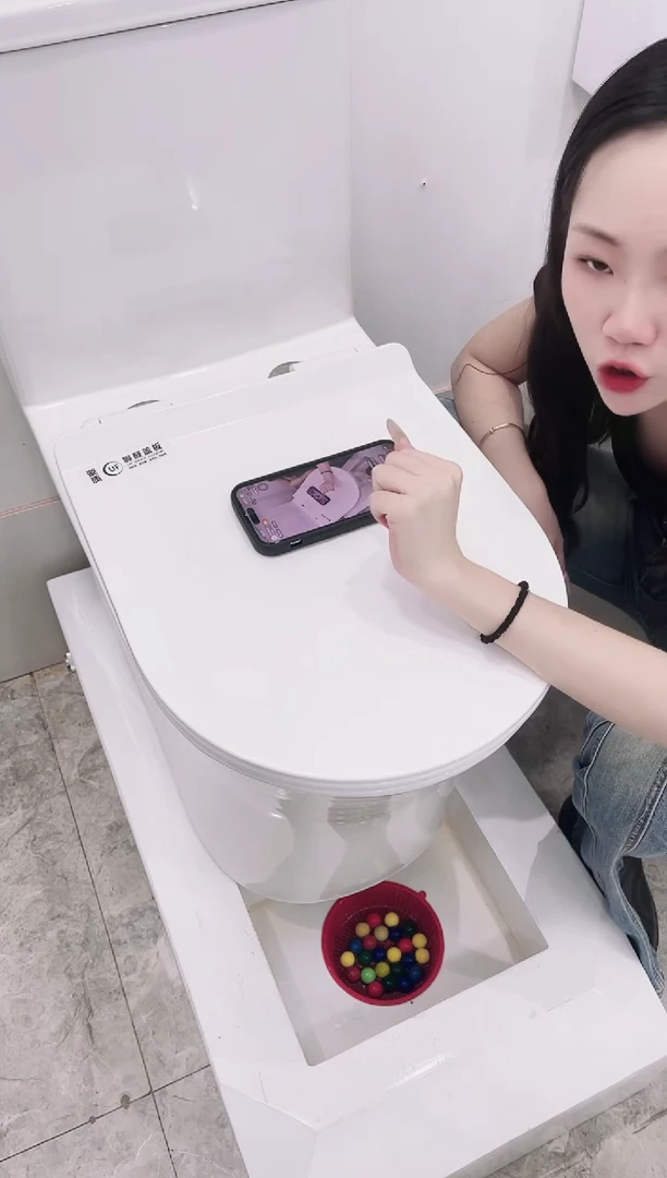 苍**视g01+纸巾盒水箱+8003