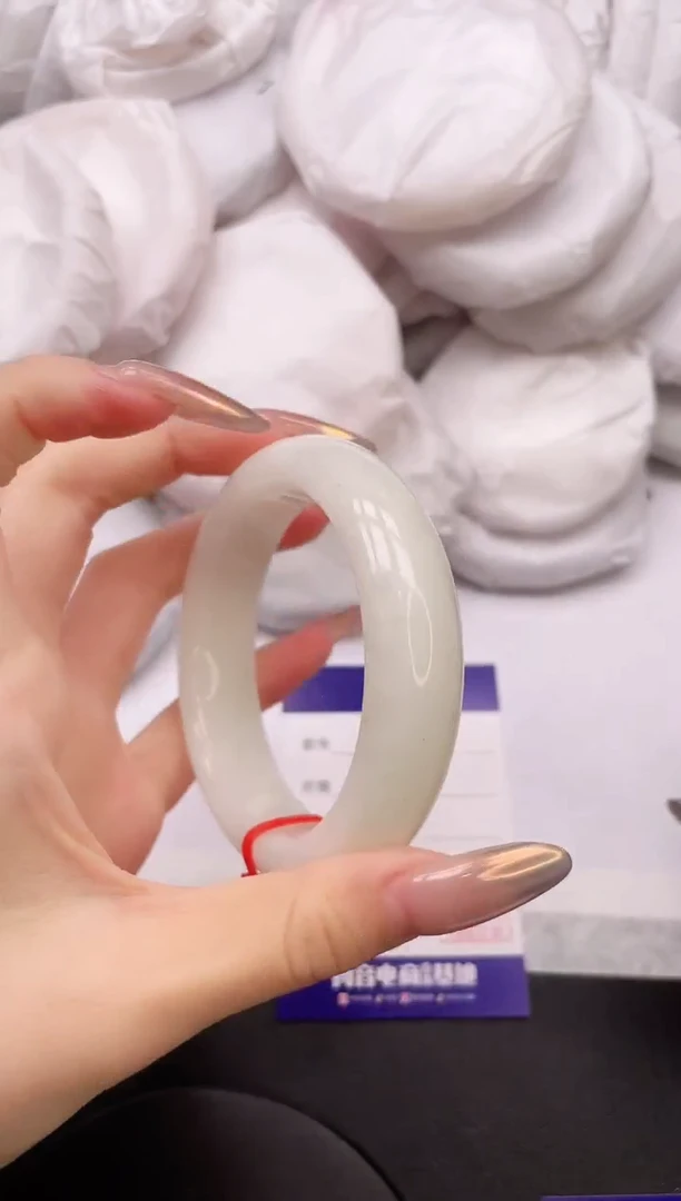 【闪购商品】和田玉手镯未镶嵌4K253-58