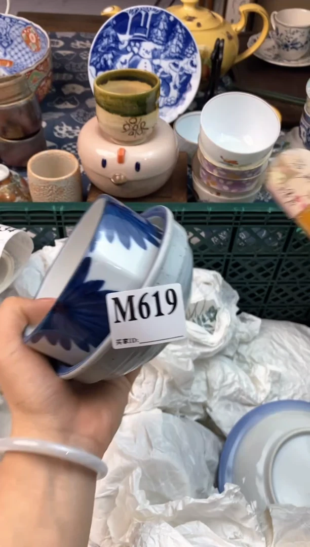 瓷片小***?[○･｀Д´･ ○][○･｀Д´･ ○]