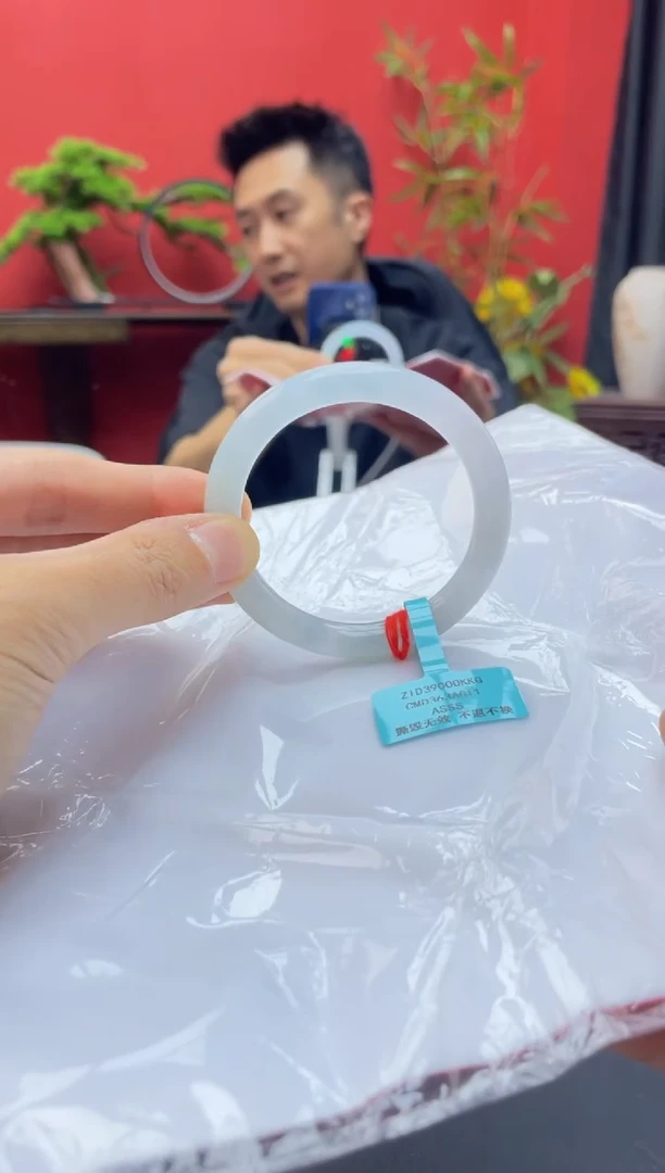 未镶嵌手镯翡翠m****米2