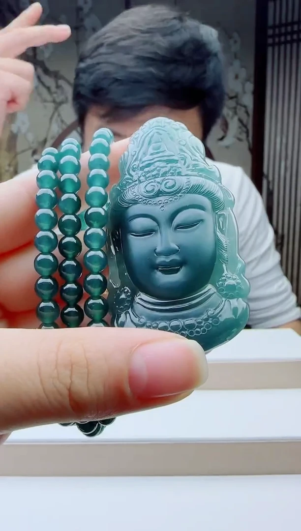 颈饰未镶嵌翡翠多样性发其一