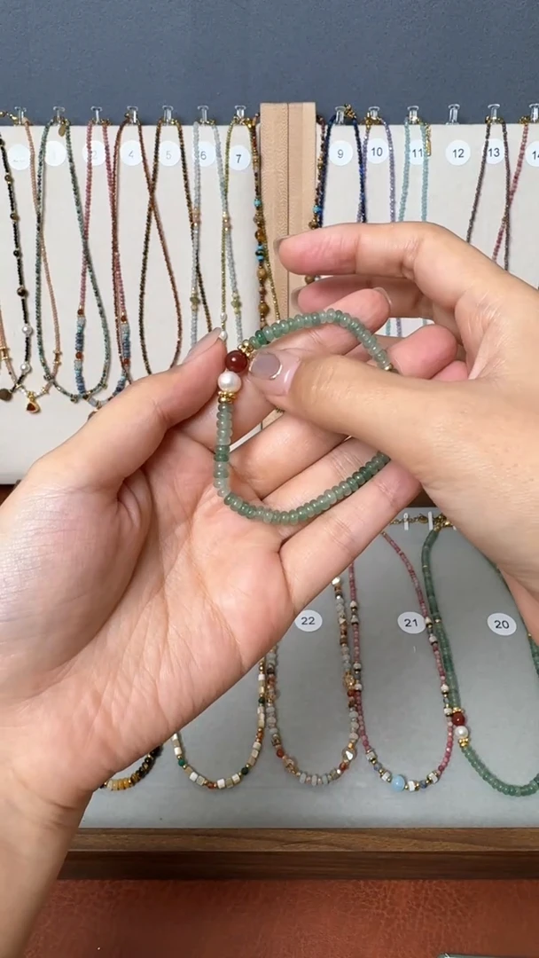 石英质玉合金颈饰绿东林手链