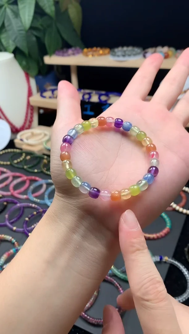 天然辰砂水晶多宝手串