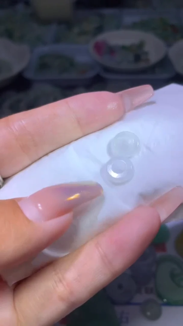 翡翠未镶嵌颈饰MXX023000