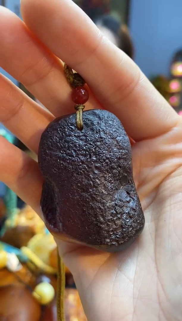 琥珀颈饰未镶嵌吊坠