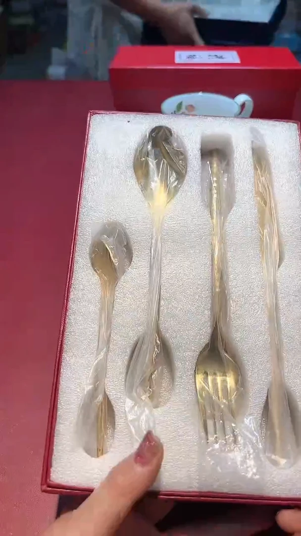 【闪购商品】瓷片锅碗瓢盆一件不剩