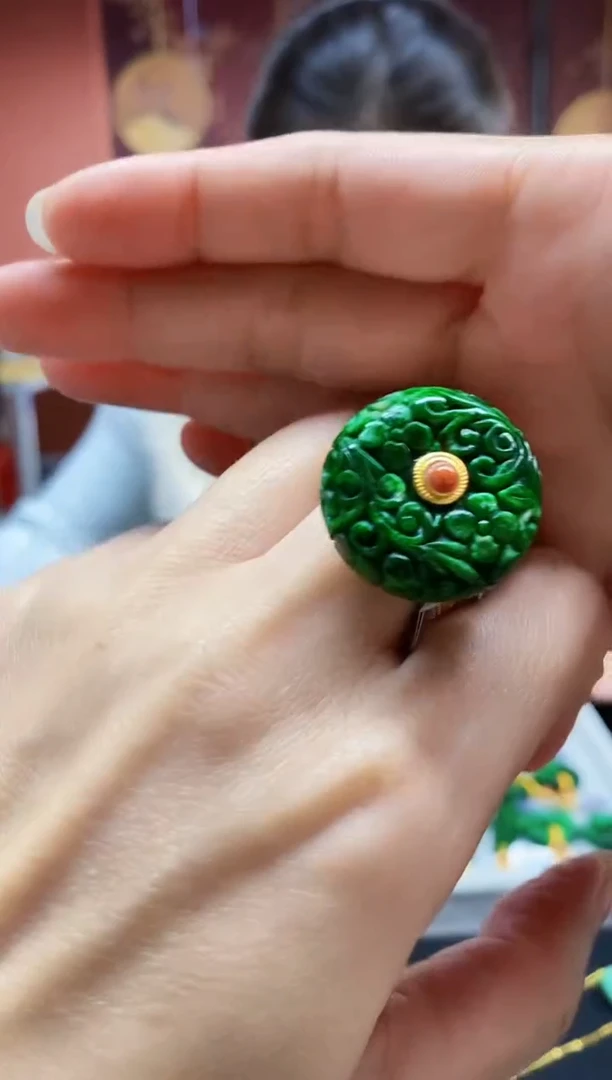 颈饰未镶嵌翡翠翡翠戒指23