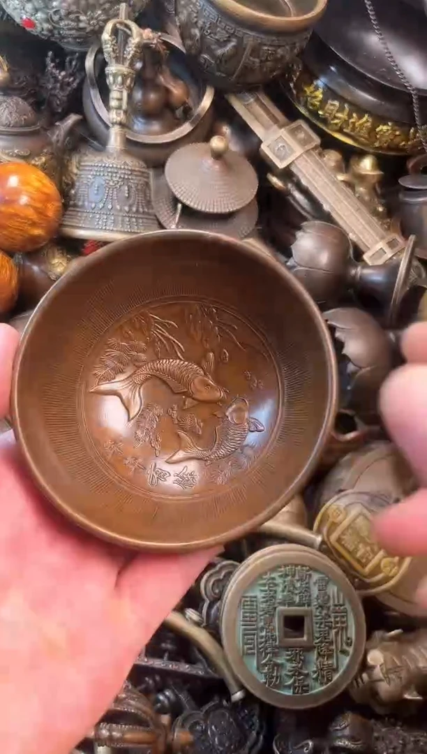 精美铜器点击下单