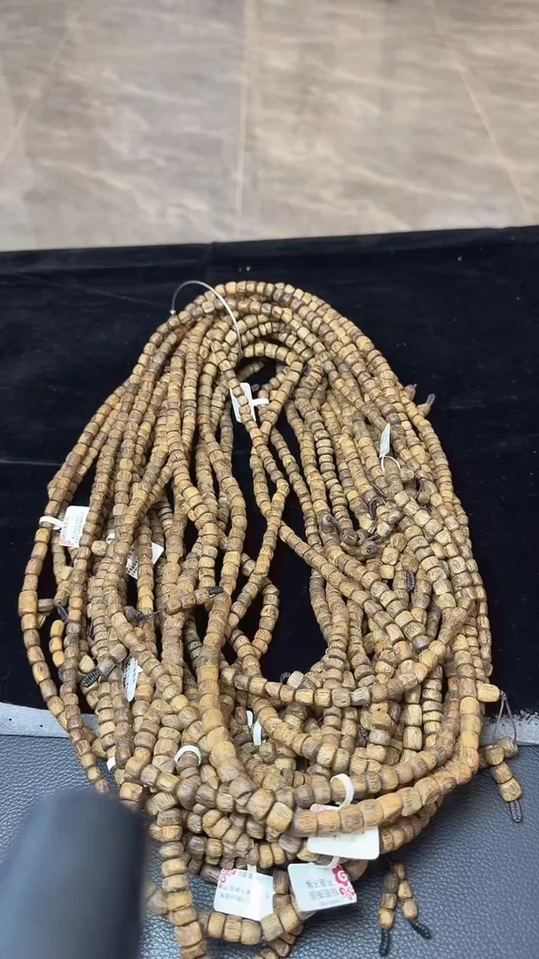 【闪购商品】沉香手串国香奇楠海南乌身醇化老料长串 多样发其一