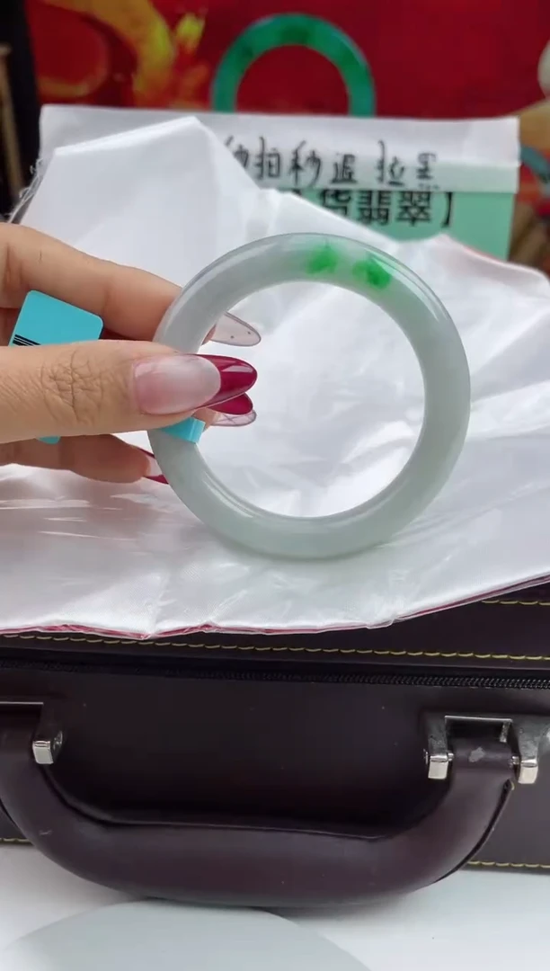 【闪购商品】翡翠手镯未镶嵌10翡翠手镯