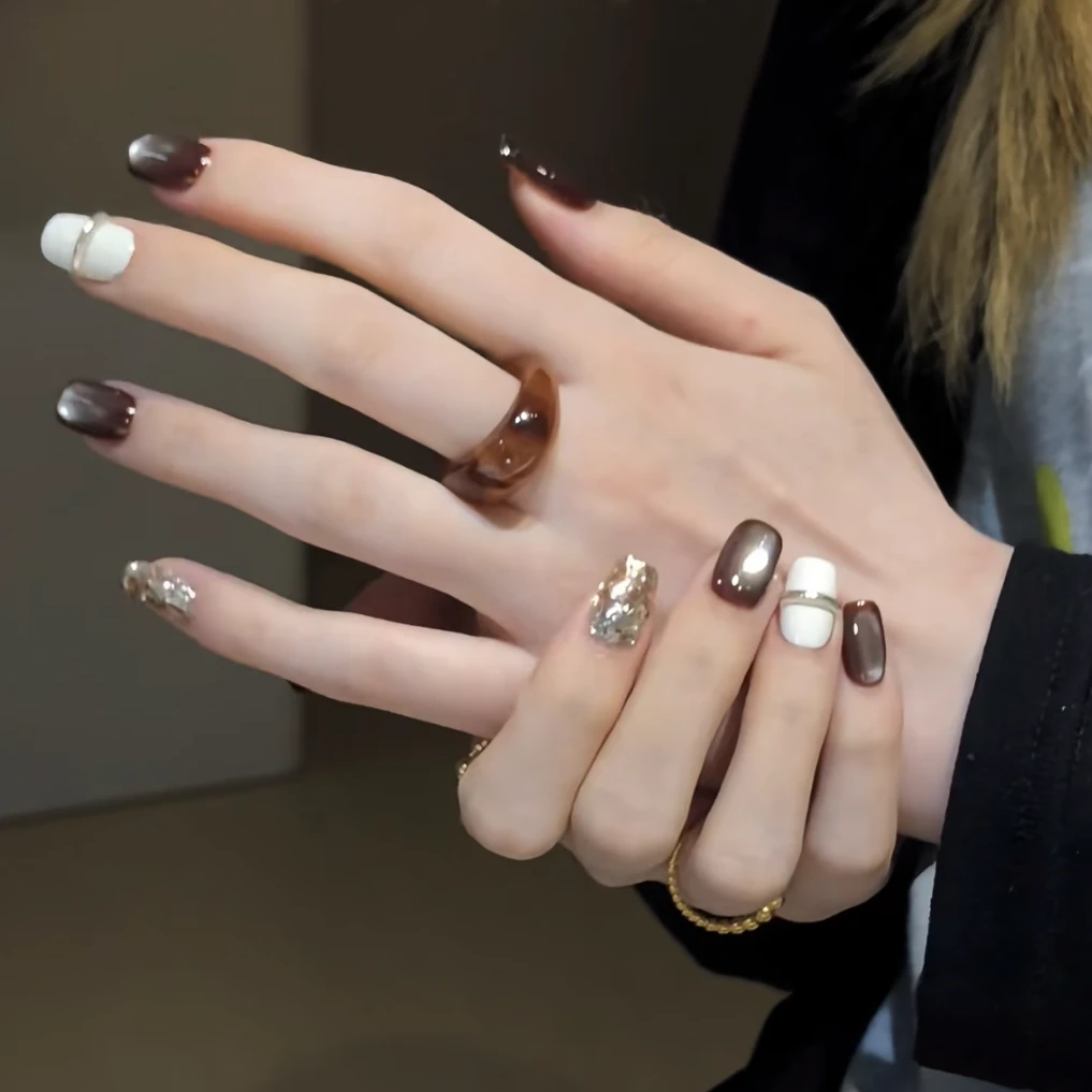 【焦糖奶咖】早秋季新款法式美拉德轻奢纯手工穿戴甲短款日常美甲片