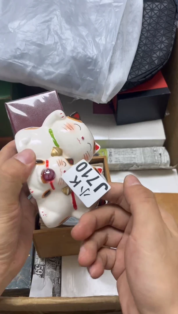 瓷片呜****噜710  呜呼啦呼啦啦噜