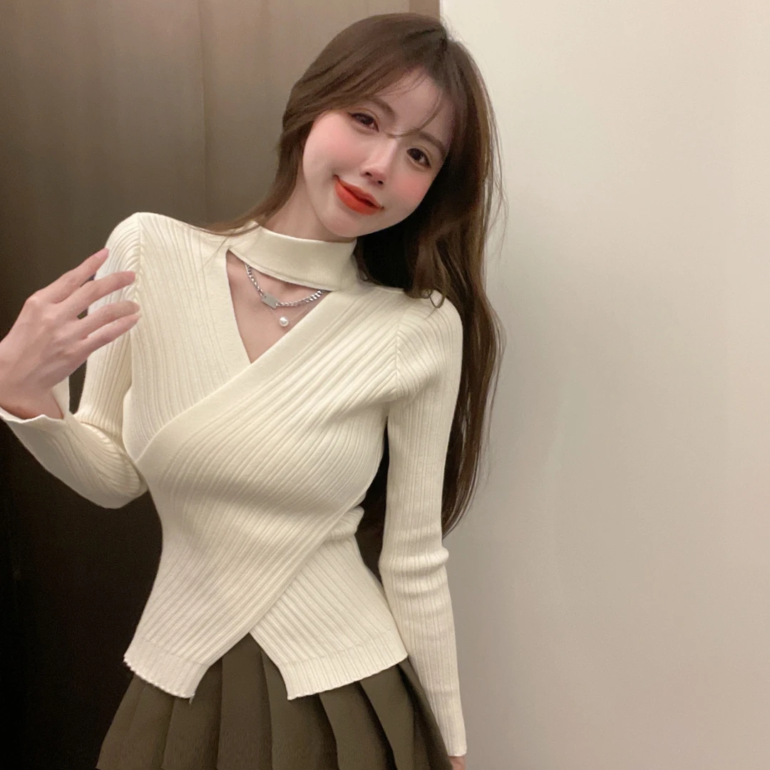 交叉挂脖针织衫女秋季设计感毛韩版修身百搭不规则内搭毛衣上衣潮