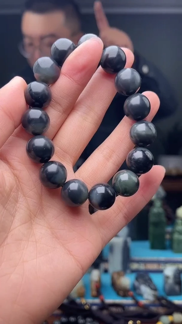 未镶嵌和田玉挂件1